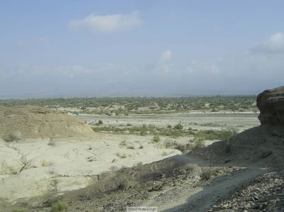 Landscape of Balochistan
Balochistan e Nadarag
ندارگ
روچے سر، یک بست بزاں ڈگارے نام انت - اے کوہ ہم روچے سرے نامے سرا نام کپتگ - وھدے کہ تو ادا ہوشتے گڈا ترا ناصرآباد او للین ء مچکدگ وش گندگ بنت بلے مرچی باندا اے تچکیں راہ ڈیم ء آپا بُکّینتگ -

