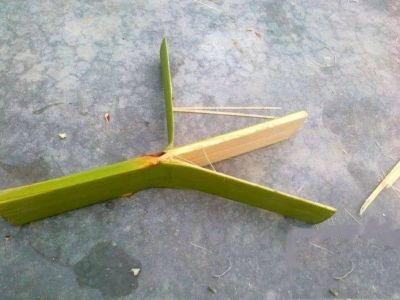 کٹاٹوک
Katatok
کٹاٹوک چہ مچ ءِ ترّیں کانزگ ءَ جوڑ کنگ بیت ۔ اے گیشتر گونڈوانی واستہ جوڑ کنگ بیت ، وھیکہ کہ گونڈو مچکدگ ءَ آمین کاہنت ۔ ایشیا گونڈو اے دیم ءُ آ دیم ءَ سُرین انت اے آواز کنگ ۔ چریشیا گونڈو اُرسُند بنت ۔ 

