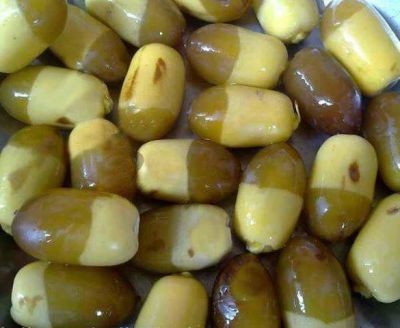 A kind of date
بیگم جنگی
Begam Jangi
بلوچستان ءَ ناہ باز انت بلے بیگم جنگی ءِ وتی یک جتا ئیں تام ءِ بیگم جنگی ءِ پوگس باز شرکن ءُ تامدار انت ۔ 
